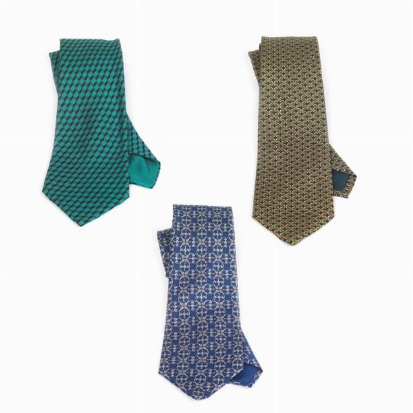 HERMES TRIO CRAVATTE  - Asta Vintage: borse e accessori di Hermes, Louis Vuitton e altre grandi maison - Associazione Nazionale - Case d'Asta italiane