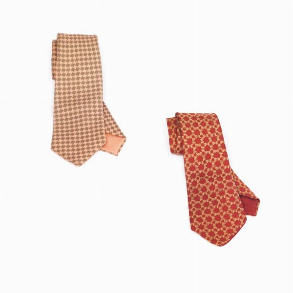 HERMES CRAVATTE  - Asta Vintage: borse e accessori di Hermes, Louis Vuitton e altre grandi maison - Associazione Nazionale - Case d'Asta italiane