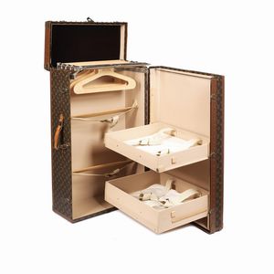 LOUIS VUITTON BAULE GUARDAROBA LOZINE  - Asta Vintage: borse e accessori di Hermes, Louis Vuitton e altre grandi maison - Associazione Nazionale - Case d'Asta italiane