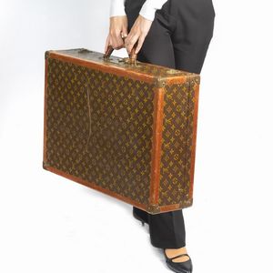 LOUIS VUITTON VALIGIA RIGIDA VINTAGE  - Asta Vintage: borse e accessori di Hermes, Louis Vuitton e altre grandi maison - Associazione Nazionale - Case d'Asta italiane
