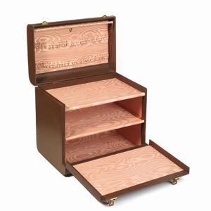 GUCCI BAULE SCARPIERA DA VIAGGIO  - Asta Vintage: borse e accessori di Hermes, Louis Vuitton e altre grandi maison - Associazione Nazionale - Case d'Asta italiane