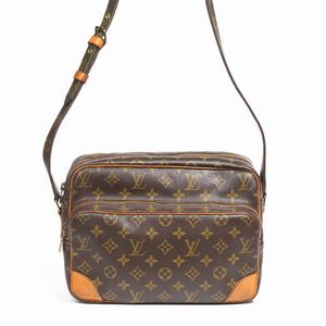 LOUIS VUITTON TRACOLLA REPORTER  - Asta Vintage: borse e accessori di Hermes, Louis Vuitton e altre grandi maison - Associazione Nazionale - Case d'Asta italiane