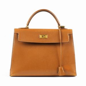HERMES KELLY 32  - Asta Vintage: borse e accessori di Hermes, Louis Vuitton e altre grandi maison - Associazione Nazionale - Case d'Asta italiane