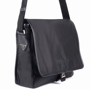 PRADA TRACOLLA  - Asta Vintage: borse e accessori di Hermes, Louis Vuitton e altre grandi maison - Associazione Nazionale - Case d'Asta italiane