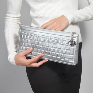CHANEL POCHETTE KEYBOARD DATA CENTER  - Asta Vintage: borse e accessori di Hermes, Louis Vuitton e altre grandi maison - Associazione Nazionale - Case d'Asta italiane