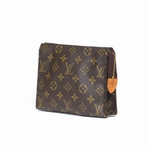 LOUIS VUITTON PORTACOSMETICI  - Asta Vintage: borse e accessori di Hermes, Louis Vuitton e altre grandi maison - Associazione Nazionale - Case d'Asta italiane