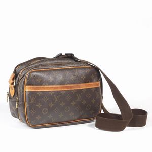 LOUIS VUITTON TRACOLLA REPORTER  - Asta Vintage: borse e accessori di Hermes, Louis Vuitton e altre grandi maison - Associazione Nazionale - Case d'Asta italiane