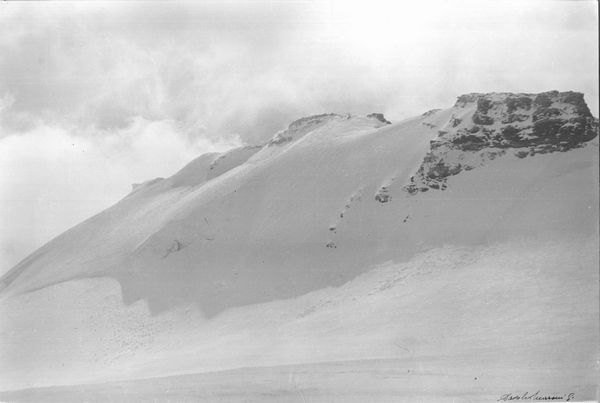 Gualberto Davolio Marani : Lotto composto da due scatti fotografici  - Asta Affordable Photos | Cambi Time - Associazione Nazionale - Case d'Asta italiane