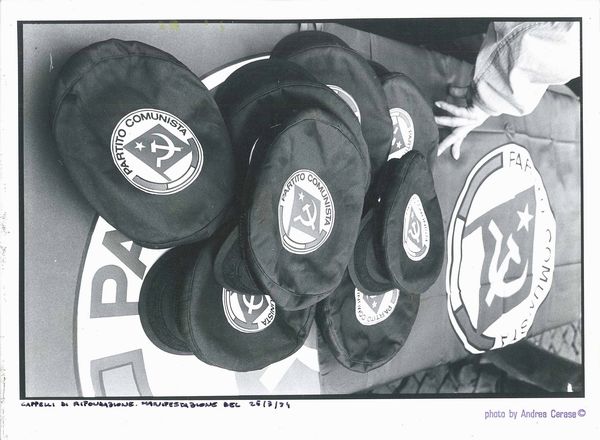 Andrea Cerase : Lotto composto da tre scatti fotografici  - Asta Affordable Photos | Cambi Time - Associazione Nazionale - Case d'Asta italiane