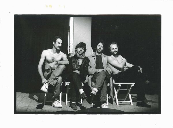 Roby Schirer : Lotto composto da tre scatti fotografici (dal set di Kamikazen, di Gabriele Salvatores)  - Asta Affordable Photos | Cambi Time - Associazione Nazionale - Case d'Asta italiane