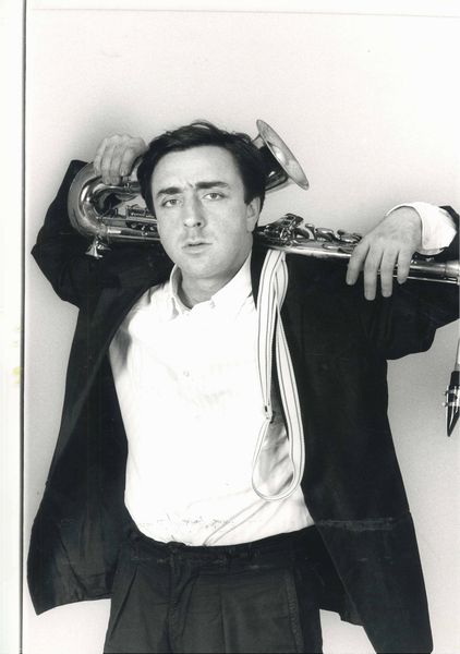 Roby Schirer : Lotto composto da due scatti fotografici  - Asta Affordable Photos | Cambi Time - Associazione Nazionale - Case d'Asta italiane