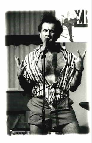 Roby Schirer : Lotto composto da due scatti fotografici  - Asta Affordable Photos | Cambi Time - Associazione Nazionale - Case d'Asta italiane