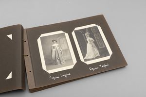 Studio Bettini Livorno <BR>Raccolta di Giuseppe Orlando Ballo dato nel Cantiere Orlando Livorno, Novembre 1911  - Asta Affordable Photos | Cambi Time - Associazione Nazionale - Case d'Asta italiane