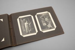 Studio Bettini Livorno <BR>Raccolta di Giuseppe Orlando Ballo dato nel Cantiere Orlando Livorno, Novembre 1911  - Asta Affordable Photos | Cambi Time - Associazione Nazionale - Case d'Asta italiane