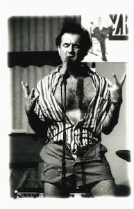 Roby Schirer : Lotto composto da due scatti fotografici  - Asta Affordable Photos | Cambi Time - Associazione Nazionale - Case d'Asta italiane