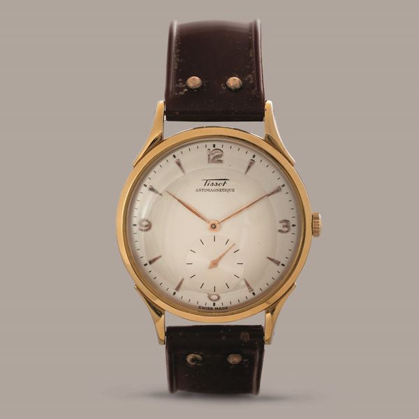 TISSOT - Oversize solo tempo, quadrante Argent� con indici e numeri Arabi applicati, secondi al sei, cassa laminata con anse riportate e fondello a pressione  - Asta Orologi da Polso e da Tasca - Associazione Nazionale - Case d'Asta italiane