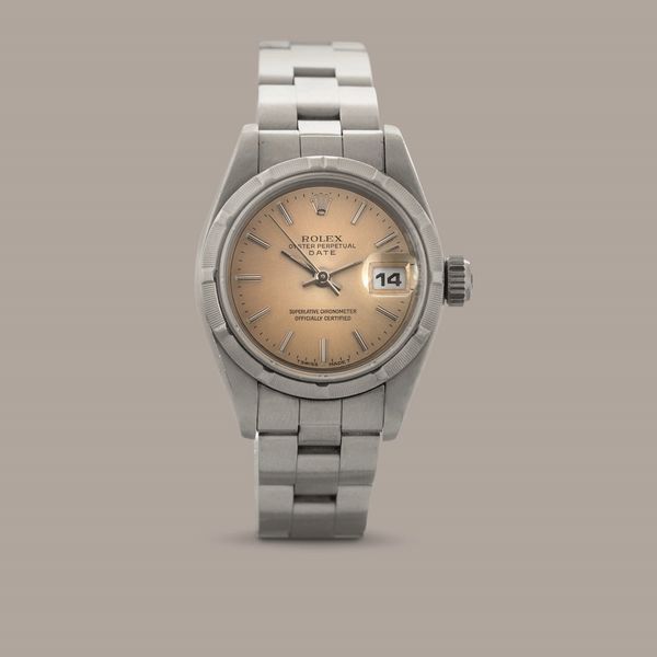 ROLEX - Oyster Perpetual Date ref 69190 in acciaio, quadrante ocra soleil indici applicati in acciaio con ghiera graduata, bracciale Oyster movimento automatico con Garanzia originale  - Asta Orologi da Polso e da Tasca - Associazione Nazionale - Case d'Asta italiane