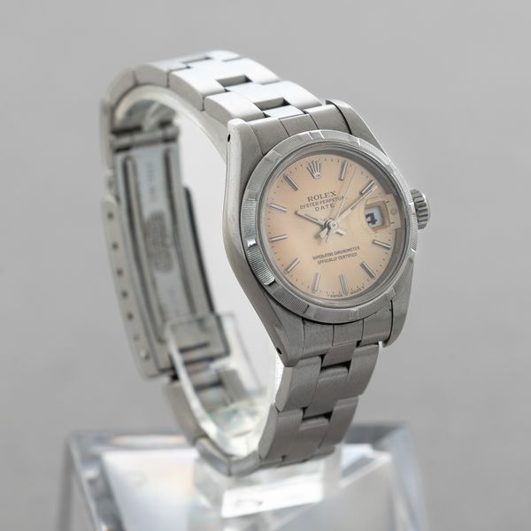 ROLEX - Oyster Perpetual Date ref 69190 in acciaio, quadrante ocra soleil indici applicati in acciaio con ghiera graduata, bracciale Oyster movimento automatico con Garanzia originale  - Asta Orologi da Polso e da Tasca - Associazione Nazionale - Case d'Asta italiane