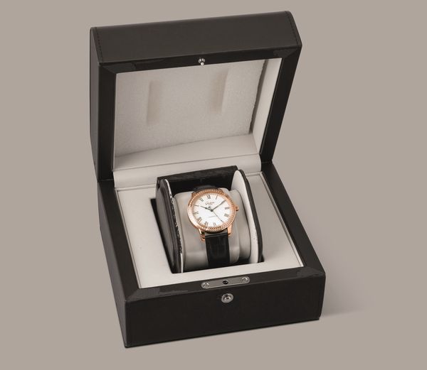 GLASHUTTE - Senator in oro rosa 18k e brillanti, quadrante Argent� con numeri Romani, secondi centrali e movimento automatico a vista  - Asta Orologi da Polso e da Tasca - Associazione Nazionale - Case d'Asta italiane