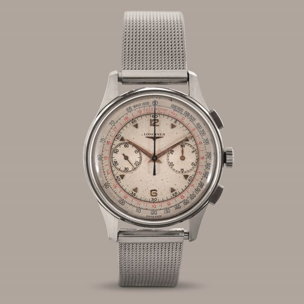 LONGINES - 30 CH cronografo in acciaio due contatori con ritorno in volo, tasti quadri e fondello a scatto. Quadrante Argent� con lieve patina e doppia scala, numeri e indici applicati  - Asta Orologi da Polso e da Tasca - Associazione Nazionale - Case d'Asta italiane