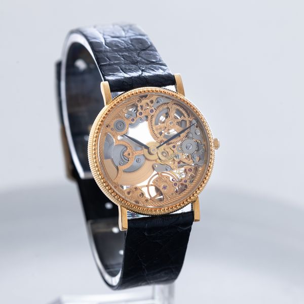 UNIVERSAL GENEVE - Raro orologio Scheletrato in oro 18k, solo tempo carica automatica con microrotore a vista, Nos con tag  - Asta Orologi da Polso e da Tasca - Associazione Nazionale - Case d'Asta italiane