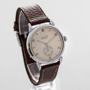 MOVADO - Solidograf Antimagnetico fuori misura, solo tempo con piccoli secondi, quadrante Argent� numeri Arabi, movimento a carica manuale  - Asta Orologi da Polso e da Tasca - Associazione Nazionale - Case d'Asta italiane