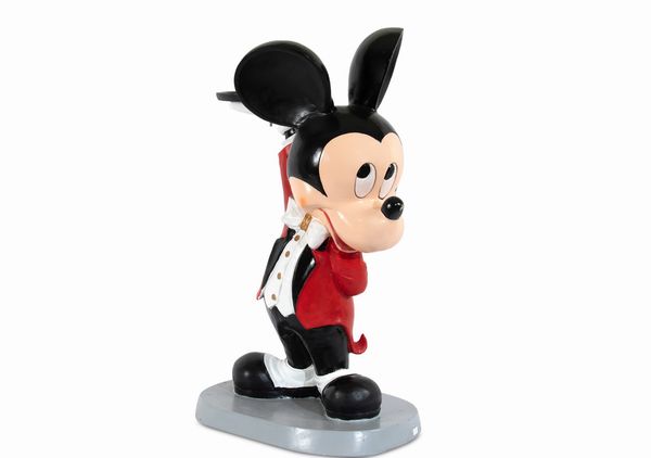 Disney: Statua Topolino Maggiordomo con vassoio  - Asta POP Culture e Manifesti d'Epoca - Associazione Nazionale - Case d'Asta italiane