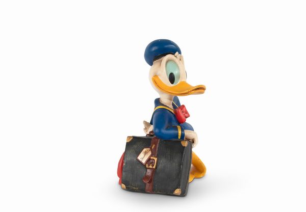 Disney: Statua Paperino viaggiatore  - Asta POP Culture e Manifesti d'Epoca - Associazione Nazionale - Case d'Asta italiane
