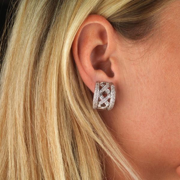 PAIO DI ORECCHINI CON DIAMANTI  - Asta Gioielli - Associazione Nazionale - Case d'Asta italiane