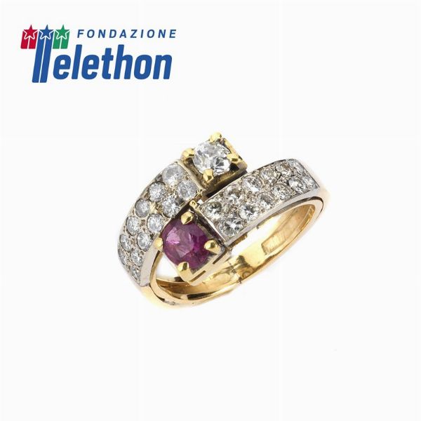 ANELLO CONTRARIE CON RUBINO E DIAMANTI  - Asta Gioielli - Associazione Nazionale - Case d'Asta italiane