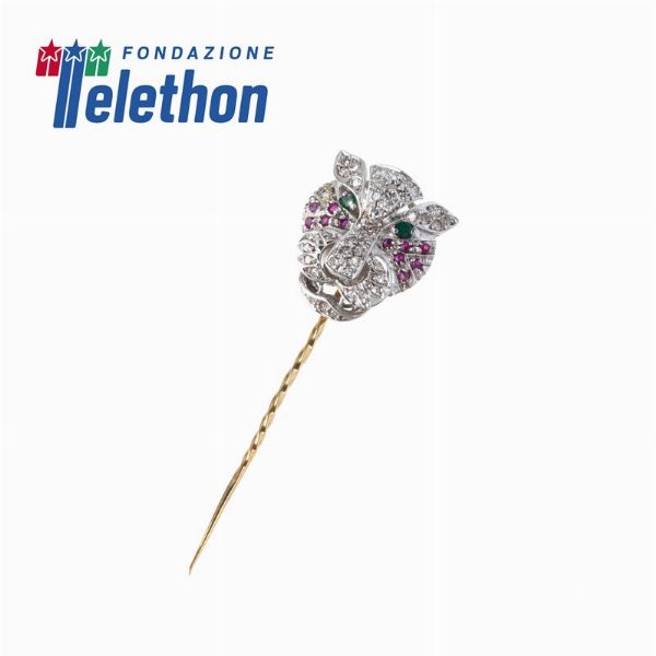 COPPIA DI SPILLE  - Asta Gioielli - Associazione Nazionale - Case d'Asta italiane