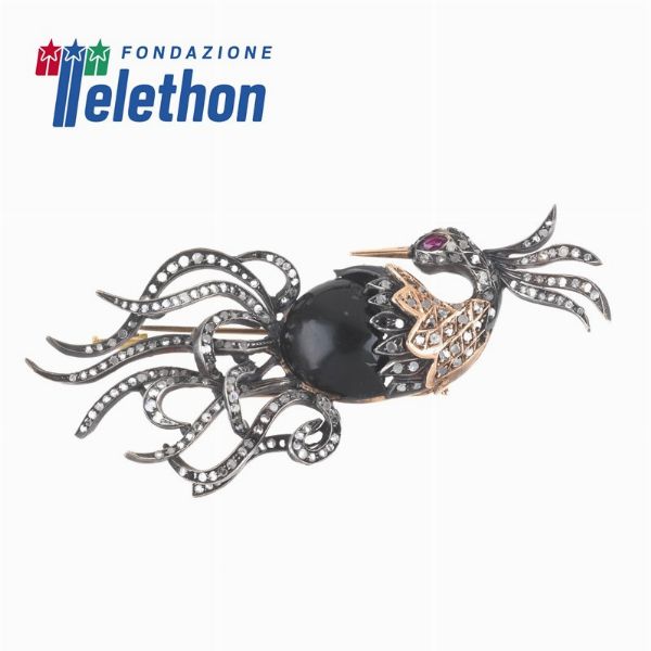SPILLA A FORMA DI FENICE  - Asta Gioielli - Associazione Nazionale - Case d'Asta italiane