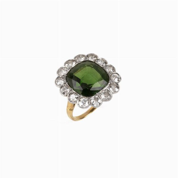 ANELLO A MARGHERITA CON PASTA VITREA E DIAMANTI  - Asta Gioielli - Associazione Nazionale - Case d'Asta italiane