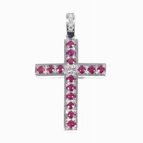 DUE PENDENTI A FORMA DI CROCE  - Asta Gioielli - Associazione Nazionale - Case d'Asta italiane