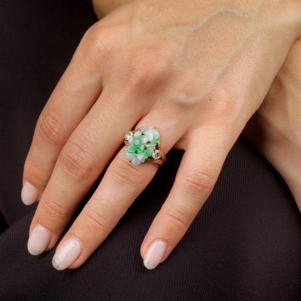 ANELLO CON GIADA E DIAMANTI  - Asta Gioielli - Associazione Nazionale - Case d'Asta italiane