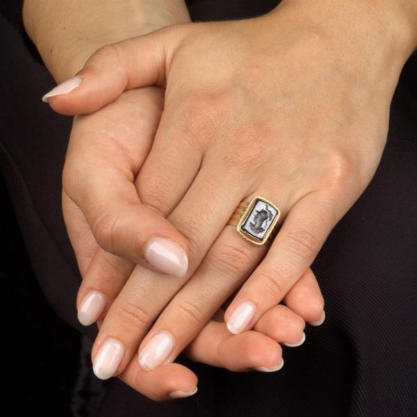 ANELLO A FASCIA  - Asta Gioielli - Associazione Nazionale - Case d'Asta italiane