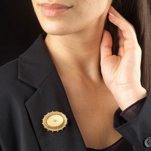 SPILLA CON ROSA DI DIAMANTE  - Asta Gioielli - Associazione Nazionale - Case d'Asta italiane