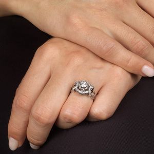 ANELLO CON DIAMANTI  - Asta Gioielli - Associazione Nazionale - Case d'Asta italiane