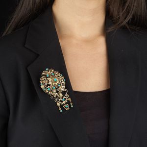 GRANDE SPILLA A FORMA DI TRALCI CON TURCHESI  - Asta Gioielli - Associazione Nazionale - Case d'Asta italiane