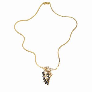 GIROCOLLO A TRALCI CON ZAFFIRI E DIAMANTI  - Asta Gioielli - Associazione Nazionale - Case d'Asta italiane