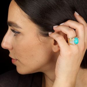 ANELLO A FASCIA CON TURCHESE E DIAMANTI  - Asta Gioielli - Associazione Nazionale - Case d'Asta italiane