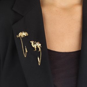 DUE SPILLE ANIMALIER  - Asta Gioielli - Associazione Nazionale - Case d'Asta italiane