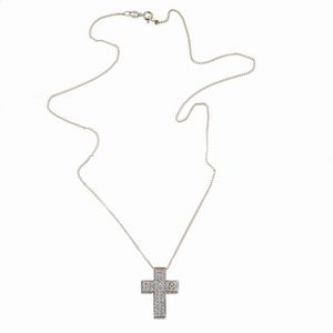 COLLANA CON PENDENTE A CROCE  - Asta Gioielli - Associazione Nazionale - Case d'Asta italiane