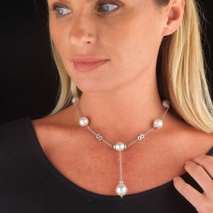 COLLANA CON PERLE SOUTH SEA E DIAMANTI  - Asta Gioielli - Associazione Nazionale - Case d'Asta italiane