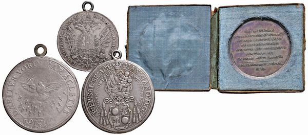 VARI STATI. TRE MONETE CON MONTATURA E UNA MEDAGLIA IN ARGENTO  - Asta Medaglie napoleoniche, monete toscane di grande modulo. Aurea: monete e medaglie d'oro - Associazione Nazionale - Case d'Asta italiane