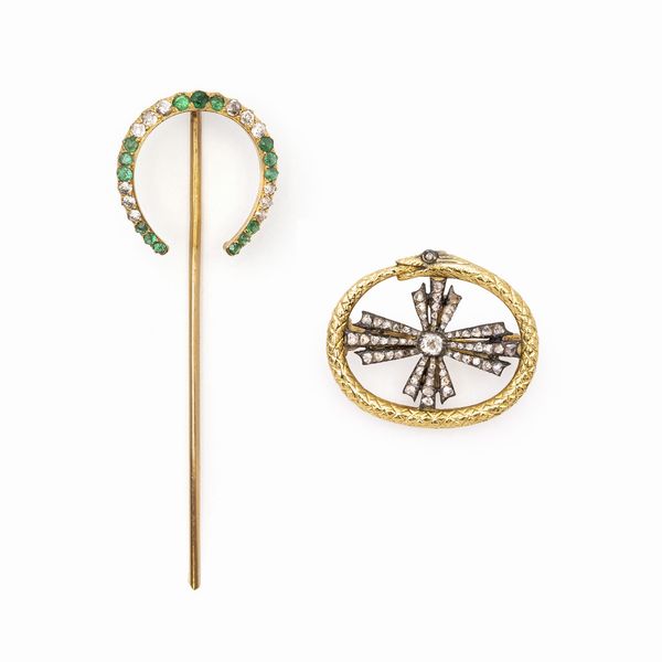 Spillone e spilla in oro giallo 18kt e argento  - Asta Gioielli Orologi e Fashion Vintage - Associazione Nazionale - Case d'Asta italiane