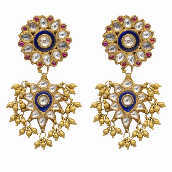 Orecchini pendenti in oro e argento  - Asta Gioielli Orologi e Fashion Vintage - Associazione Nazionale - Case d'Asta italiane