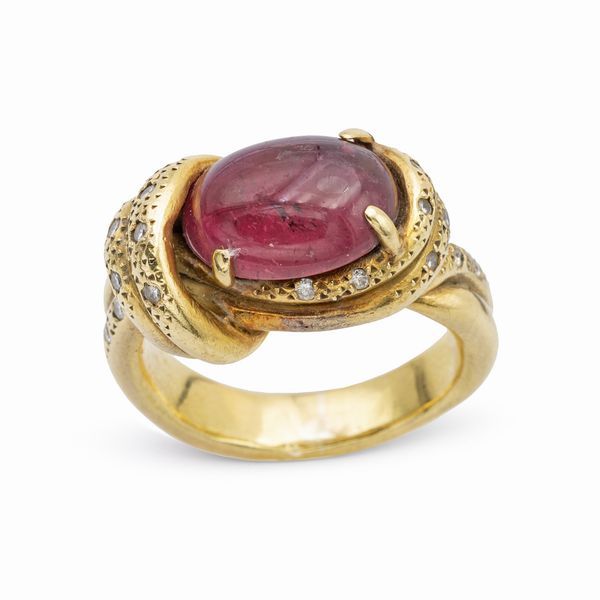 Anello serpente in oro giallo 18kt tormalina rosa  - Asta Gioielli Orologi e Fashion Vintage - Associazione Nazionale - Case d'Asta italiane