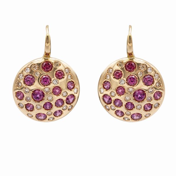 Parure in oro rosa 18kt zaffiri rosa e diamanti  - Asta Gioielli Orologi e Fashion Vintage - Associazione Nazionale - Case d'Asta italiane