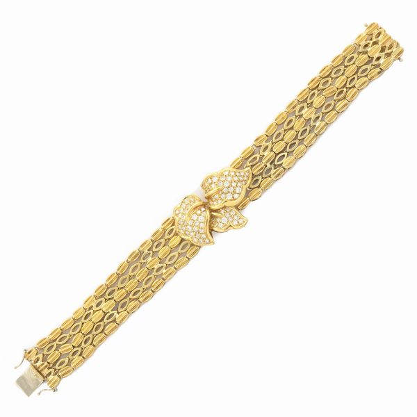 Parure foglie in oro giallo 18kt e diamanti  - Asta Gioielli Orologi e Fashion Vintage - Associazione Nazionale - Case d'Asta italiane